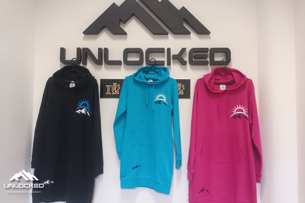 Dámské mikino šaty s potiskem UNLOCKED - Východ slunce
